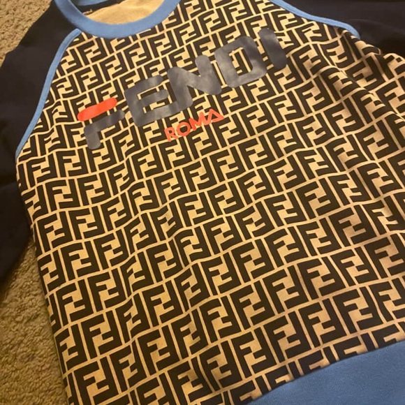 Fendi Blue and Black Logo Pattern Sweatshirt - Picture 2 of 3